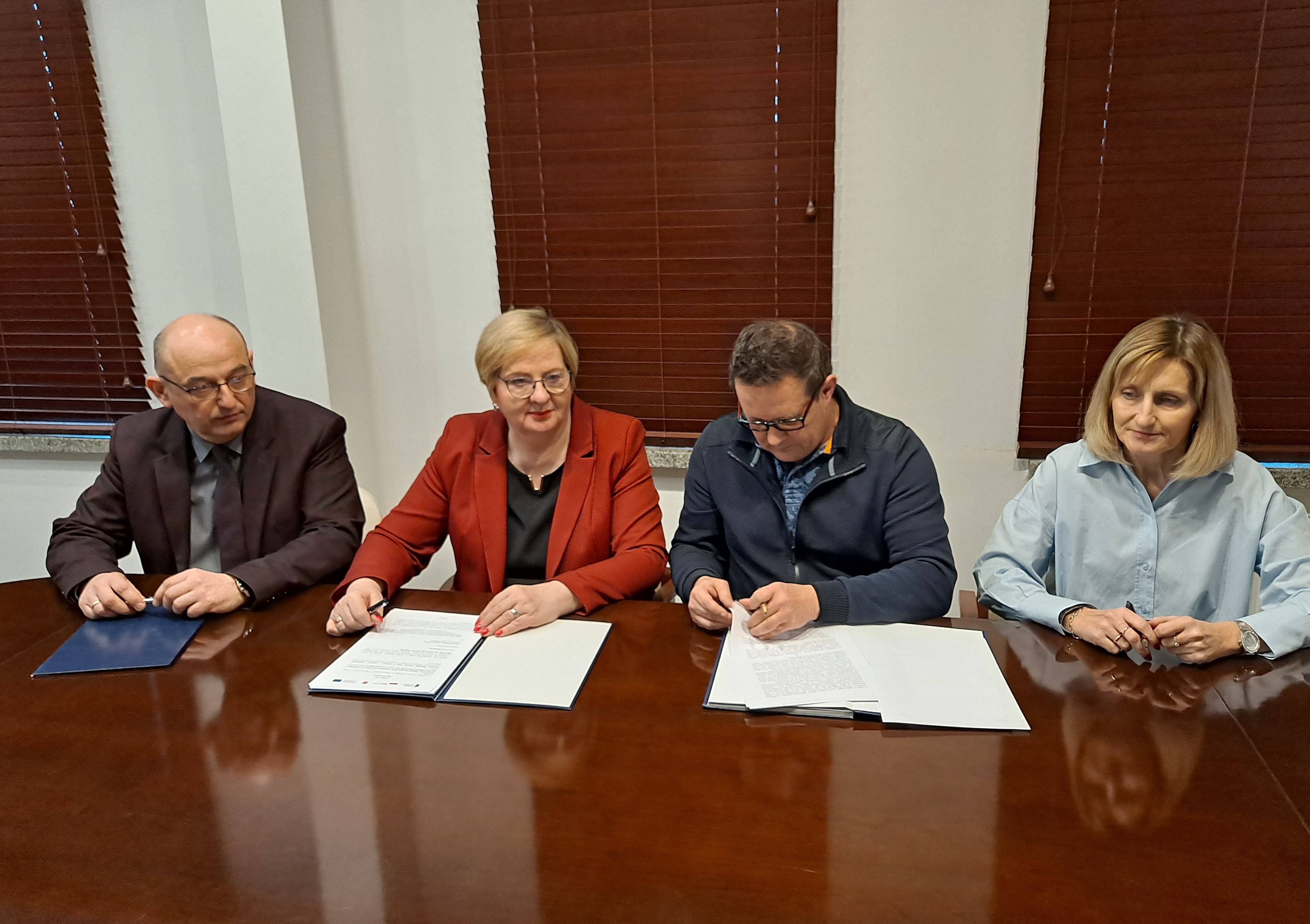 Zakończyły się negocjacje Miasta Kielce z firmą Trakt SA