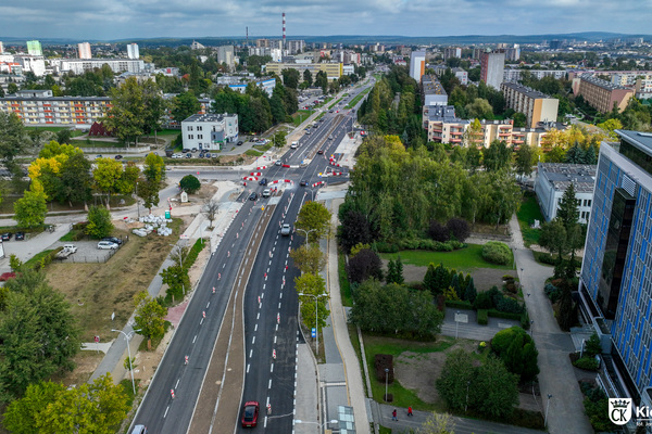 zdjęcie z drona; skrzyżowanie ul. Jagiellońskiej i Karczówkowskiej