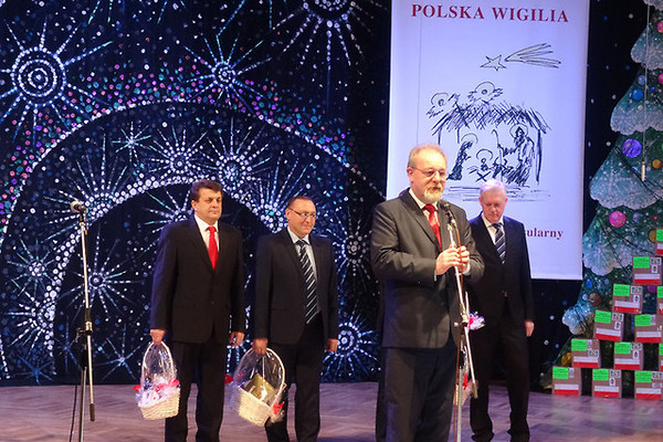 Mikołajki 2015 w Winnicy.jpg