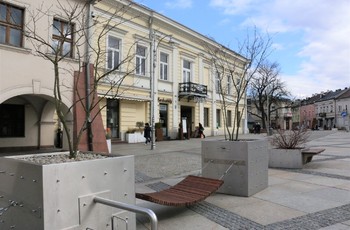 Wiosenne porządki i renowacja Salonu Miejskiego