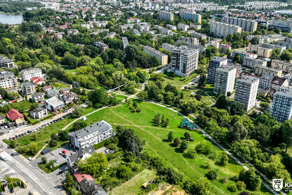 Dolina Silnicy i bloki z lotu ptaka