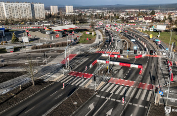 Skrzyżowanie ul. Jaworskiego, Zapolskiej i Piłsudskiego oraz skrzyżowanie ul. Warszawskiej, Jaworskiego i Orkana