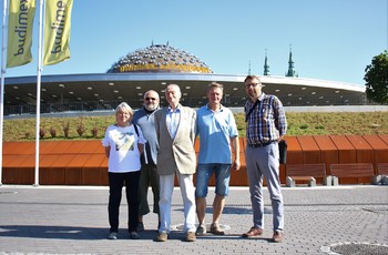 Wyjątkowe spotkanie dwóch pokoleń architektów kieleckiego „Spodka”