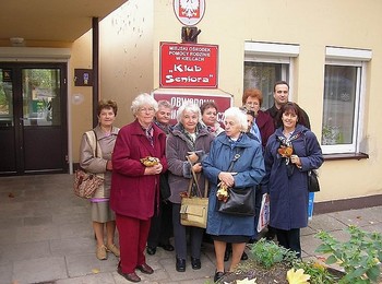 Seniorzy wizyta 2005 9.jpg