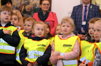 Przedszkolaki z kieleckiego Malikowa odwiedziły ratusz